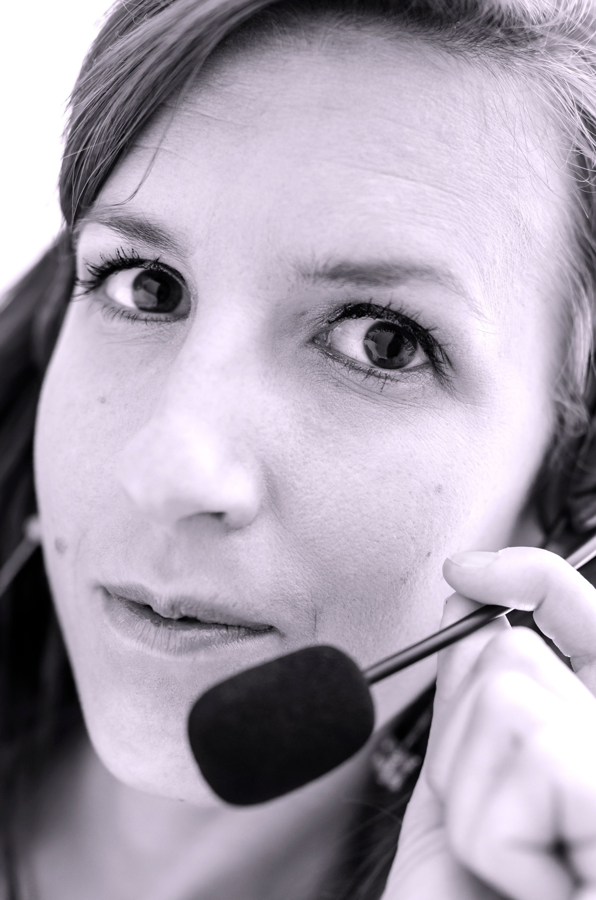 - Laura V. – Inside Sales y soporte comercial